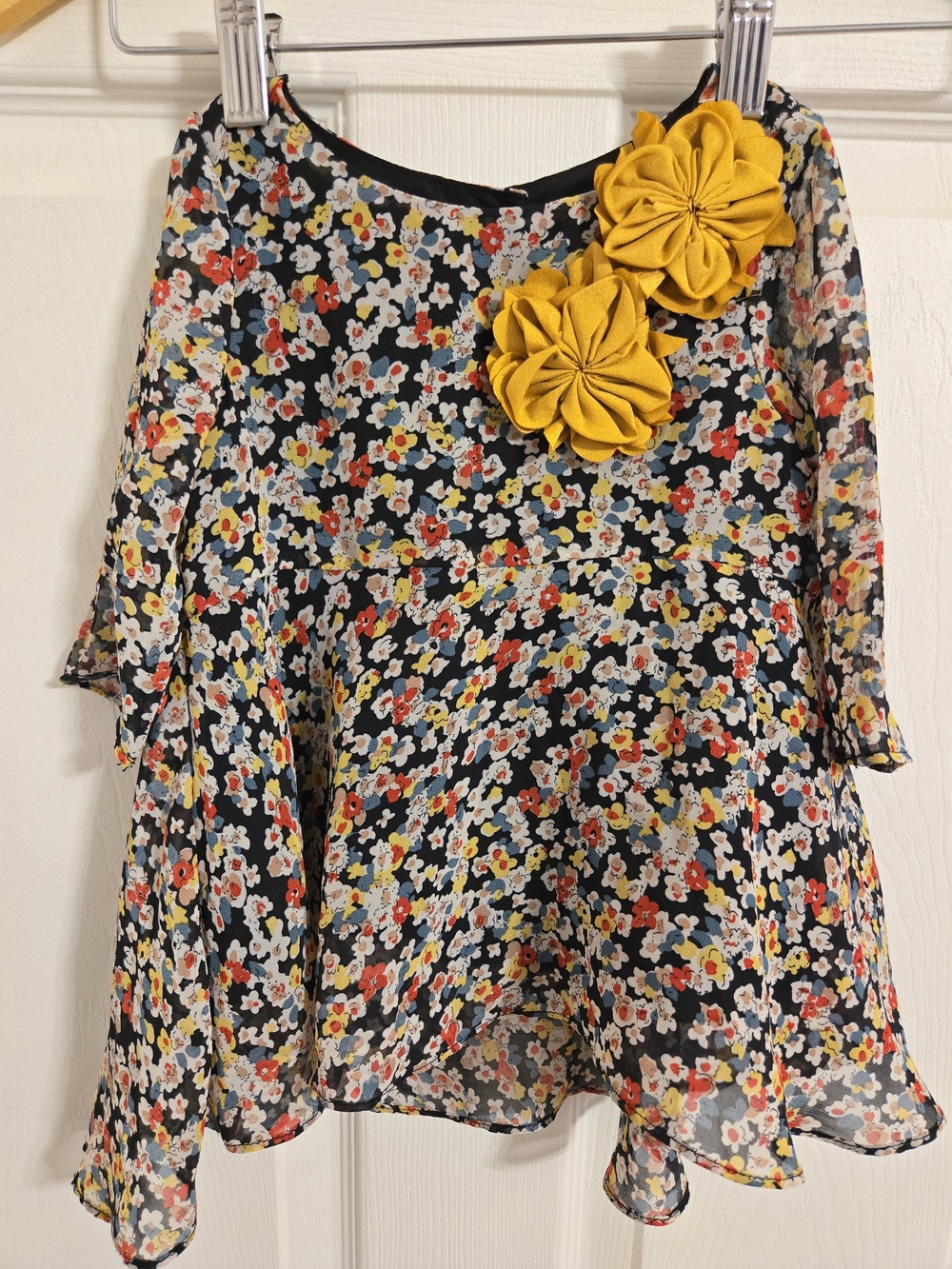 Pippa & Julie Girls Black Floral Dress with Yellow Flower Appliqués Size 2T